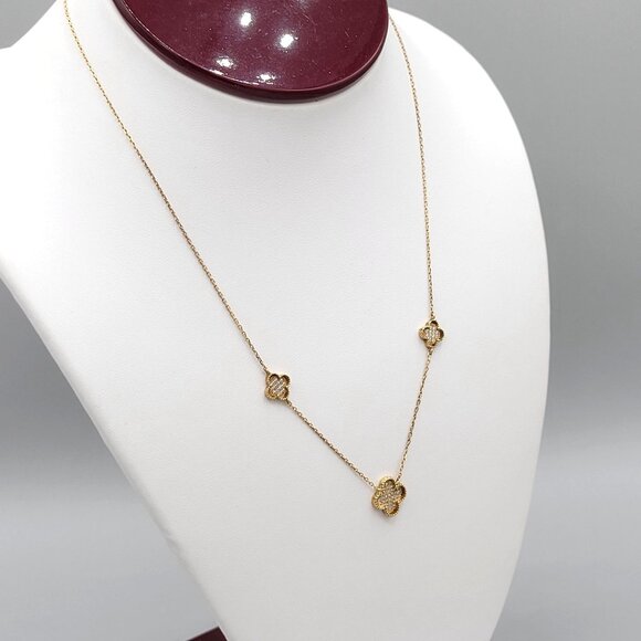 Alexa Tori Delicate Gold Over Sterling Silver Necklace Stationary Clover 18 inch - Picture 5 of 7